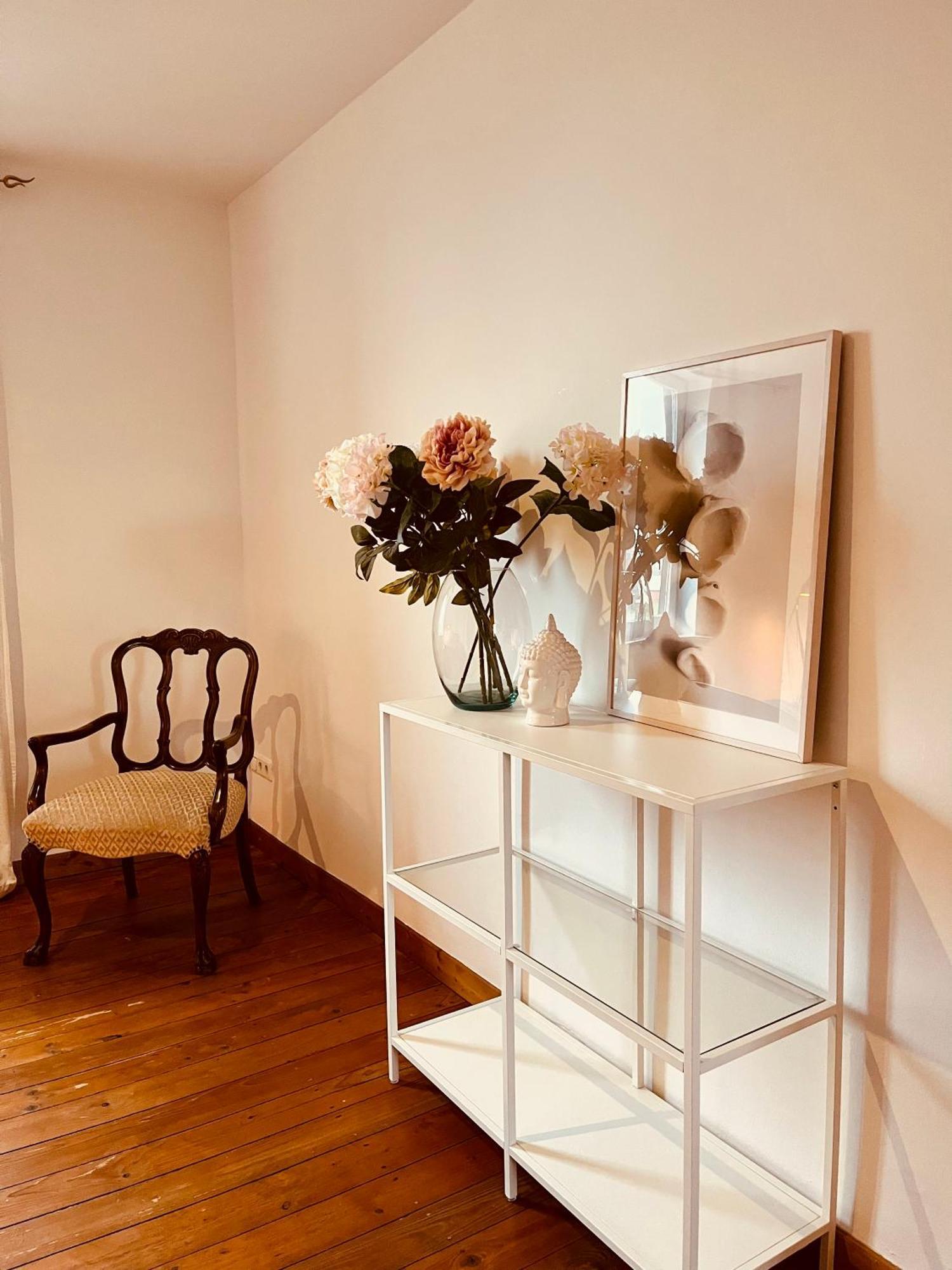 B E D & A G E D E S I G N -Extra Large- Wunderschoene Komplette Wohnung Mit Viel Platz & 4 Schlafzimmer B E D & A G E D E S I G N -Small- Wunderschoenes Zimmer Mit Bad Rechnungserstellung Fuer Geschaeftsreisende & Firmen Hünxe Exteriér fotografie