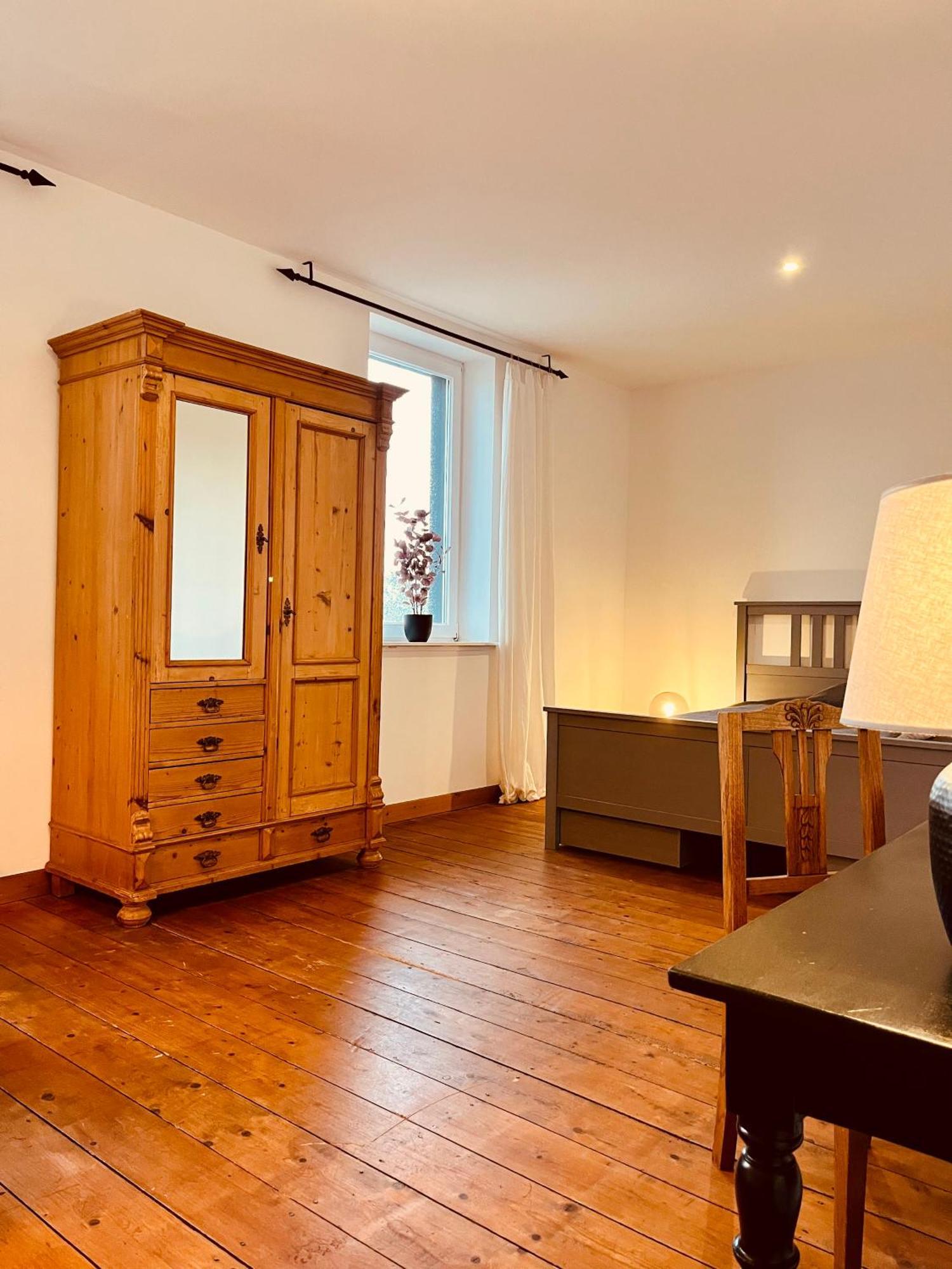 B E D & A G E D E S I G N -Extra Large- Wunderschoene Komplette Wohnung Mit Viel Platz & 4 Schlafzimmer B E D & A G E D E S I G N -Small- Wunderschoenes Zimmer Mit Bad Rechnungserstellung Fuer Geschaeftsreisende & Firmen Hünxe Exteriér fotografie